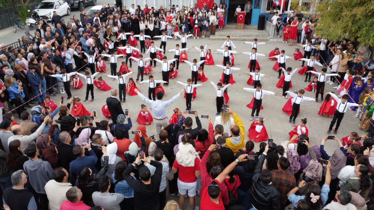 23 Nisan Coşkusu Muğla’nın Dört Bir Yanını Sardı 9